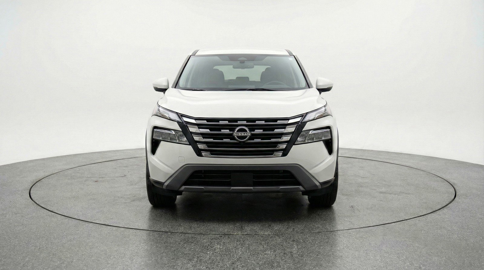 Used 2025 Nissan Rogue SV image 2