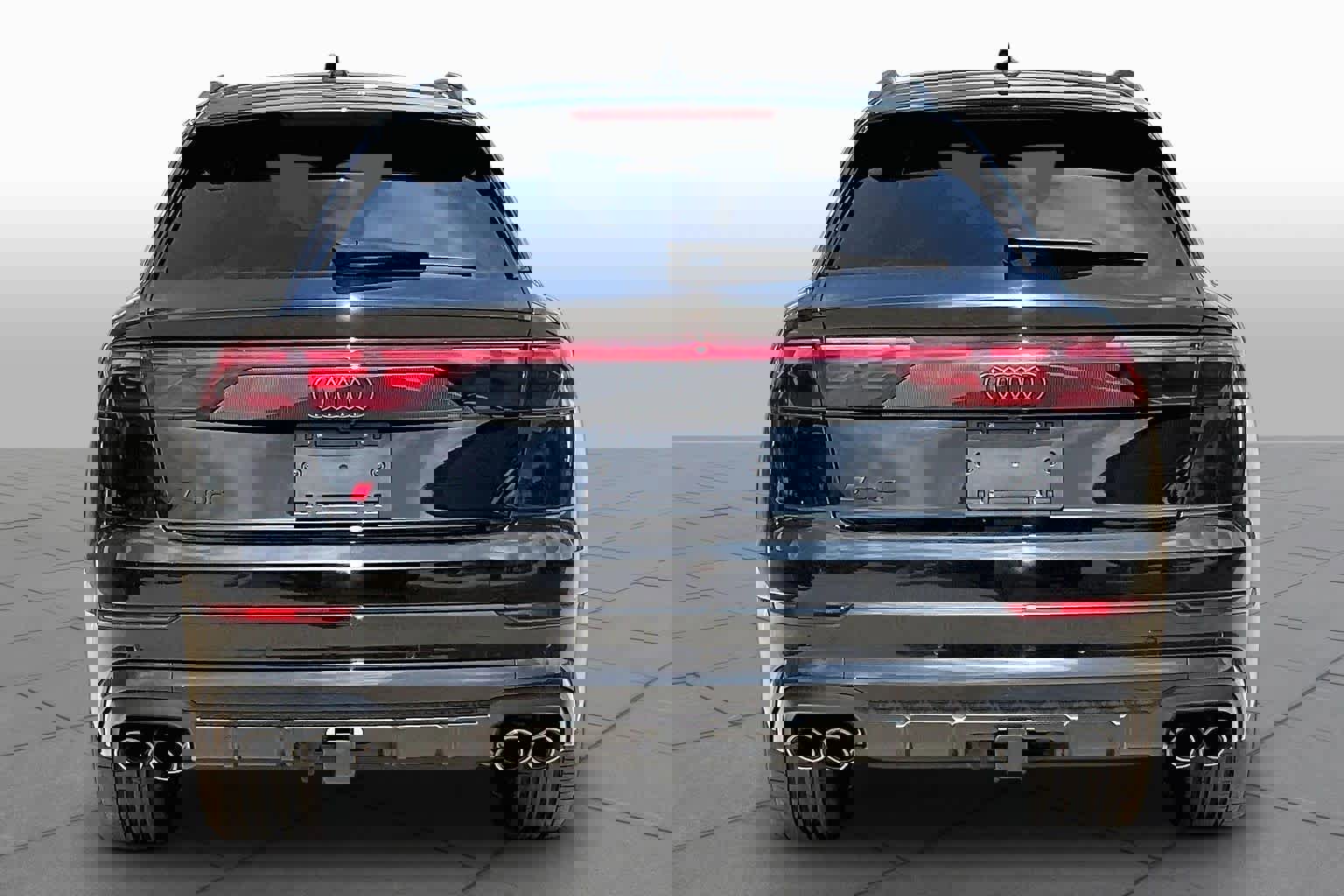 New 2026 Audi SQ8 Prestige AWD/4WD image 4