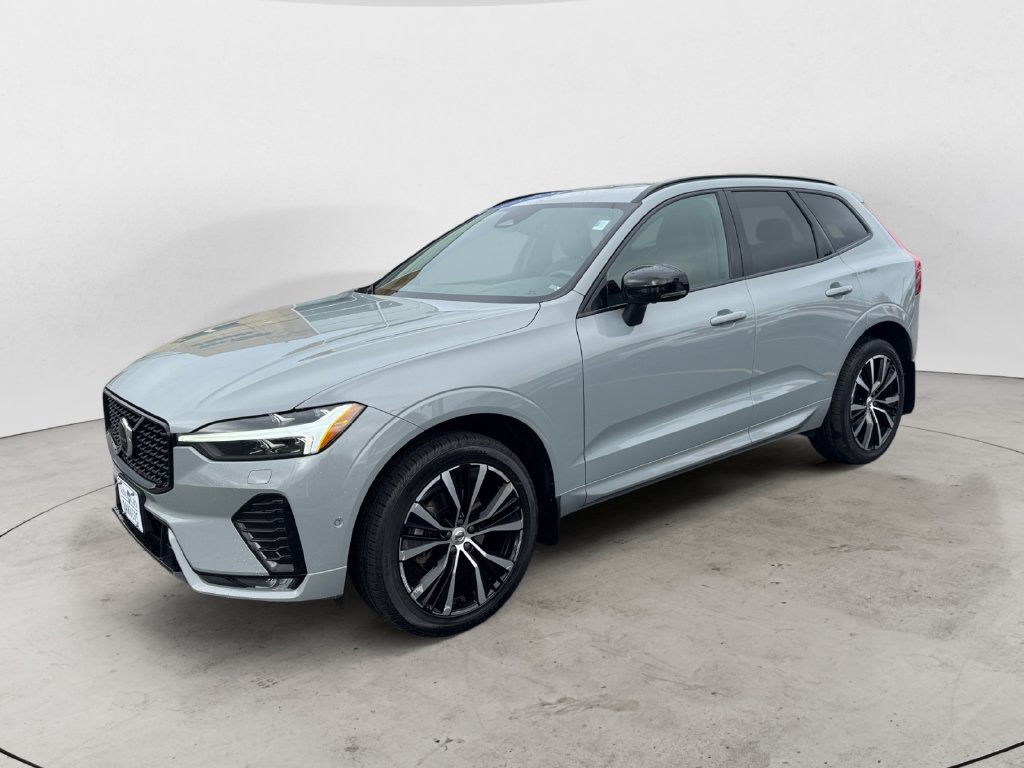 Certified 2024 Volvo XC60 B5 Plus w/ Protection Package Premier AWD/4WD image 2
