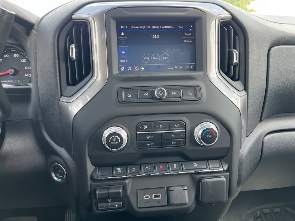Used 2025 GMC Sierra 3500 Pro AWD/4WD image 13
