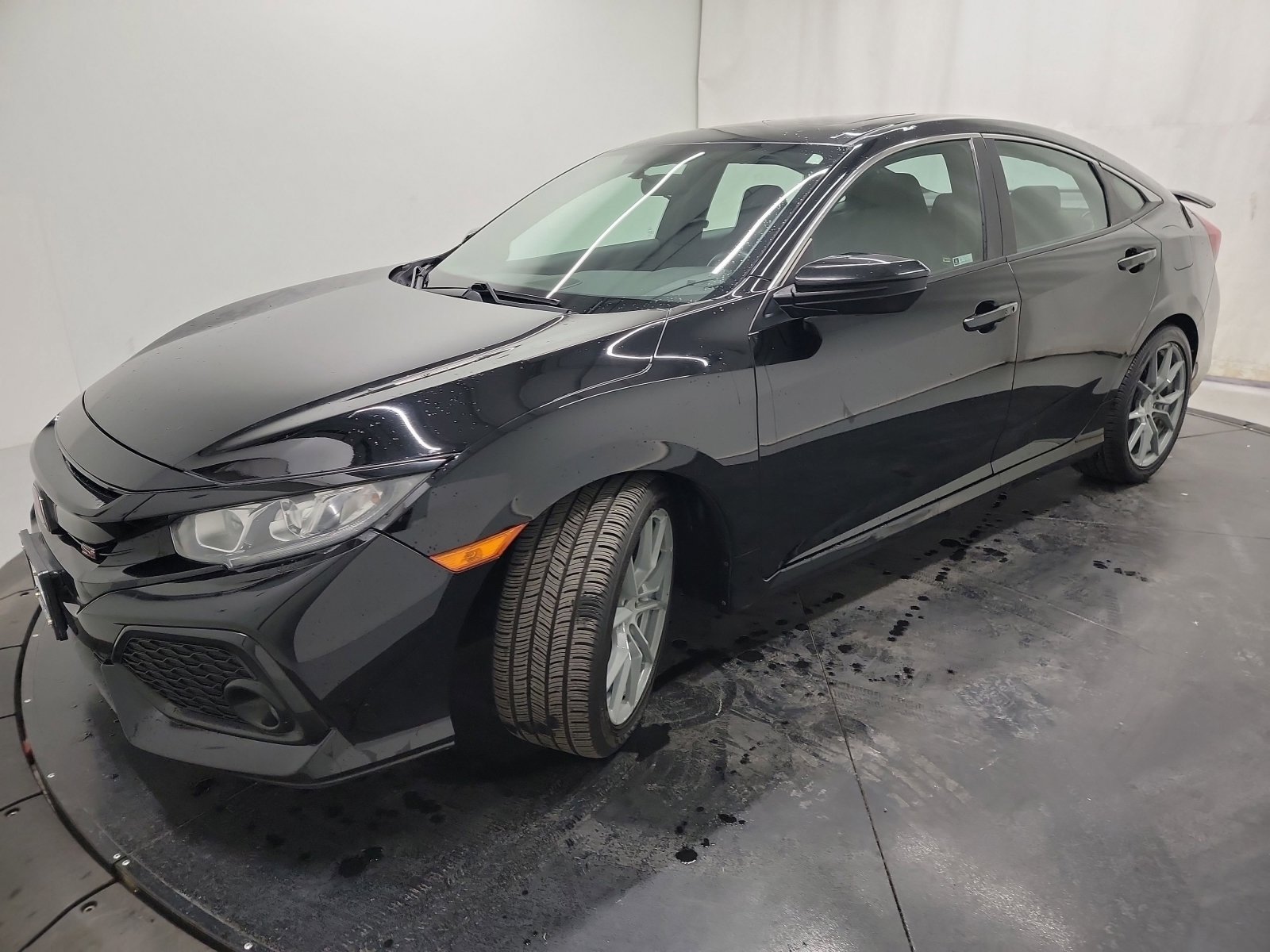 Used 2018 Honda Civic Si image 3