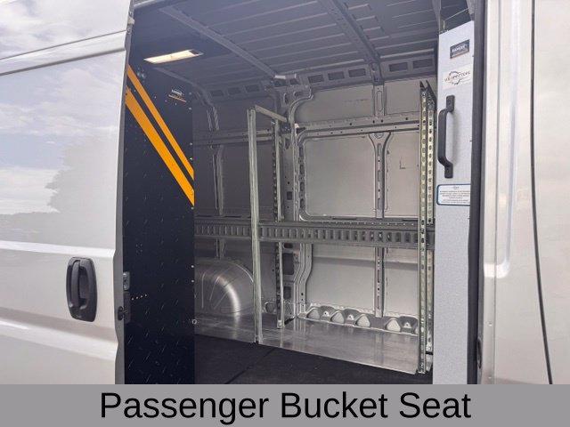 Used 2025 RAM ProMaster 2500 w/ Convenience Group FWD image 19
