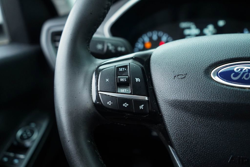Used 2021 Ford Escape SE w/ Convenience Package image 27
