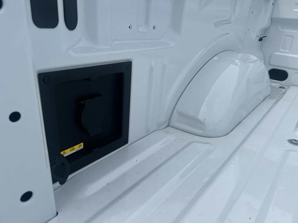 New 2025 Ford F150 XLT w/ Equipment Group 302A MID image 18