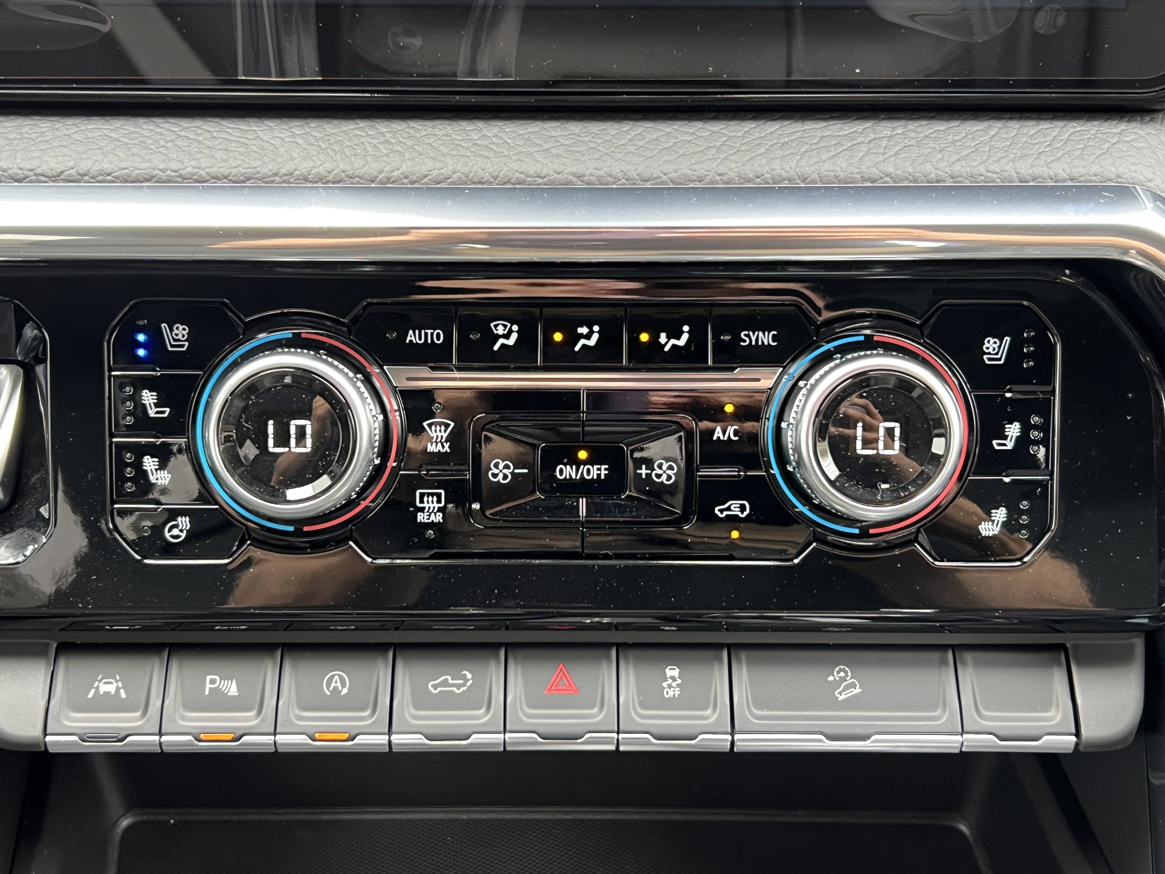 New 2026 GMC Sierra 1500 Denali AWD/4WD image 30