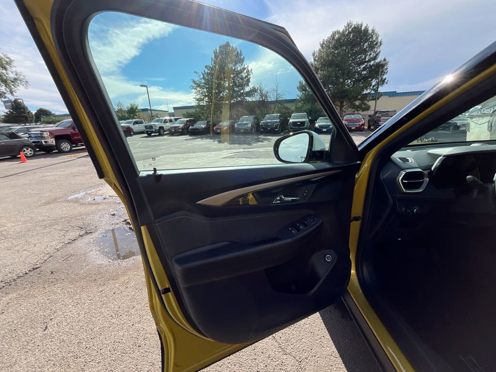 New 2025 Chevrolet TrailBlazer ACTIV w/ Convenience Package image 17