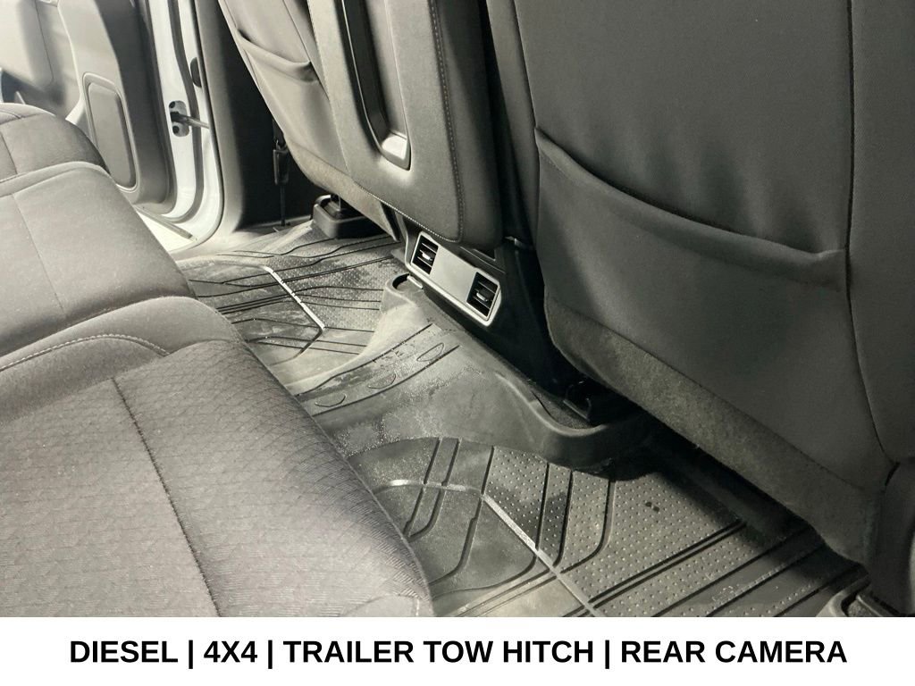 Used 2024 Chevrolet Silverado 2500 Custom w/ Custom Value Package image 15