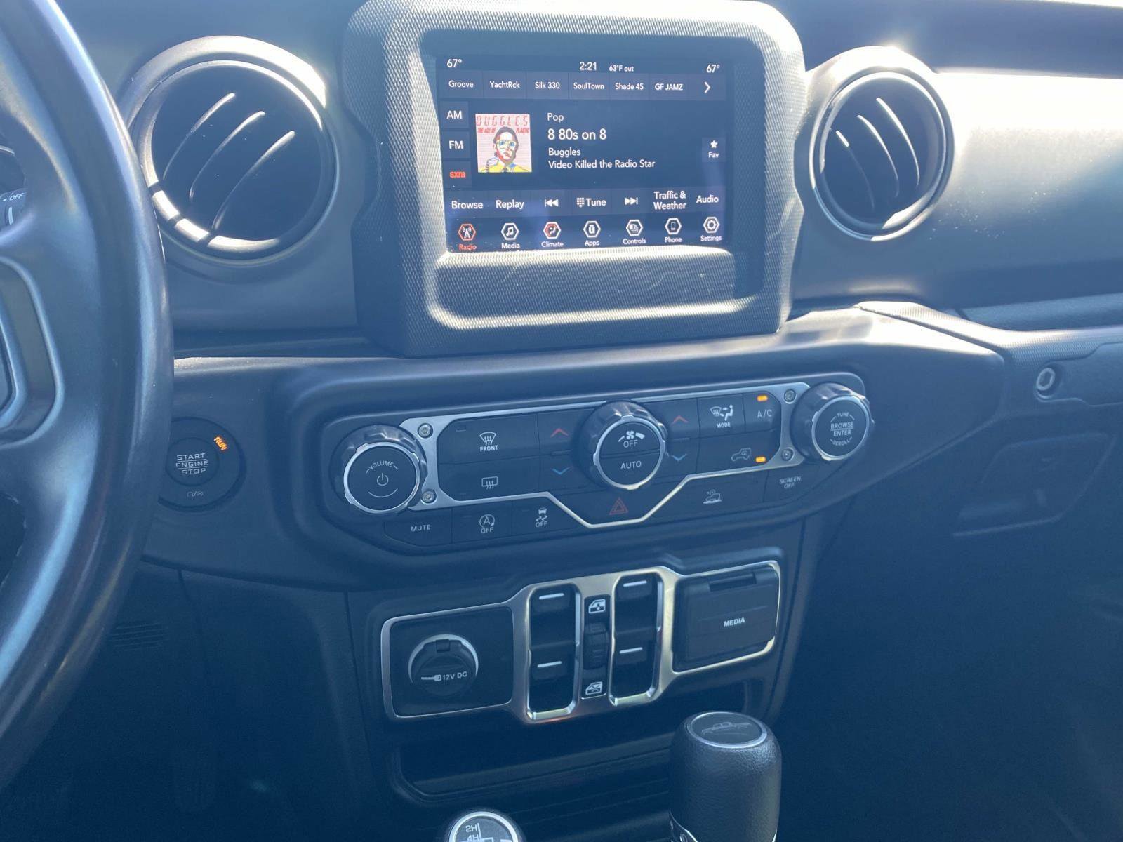 Certified 2022 Jeep Gladiator Sport image 27