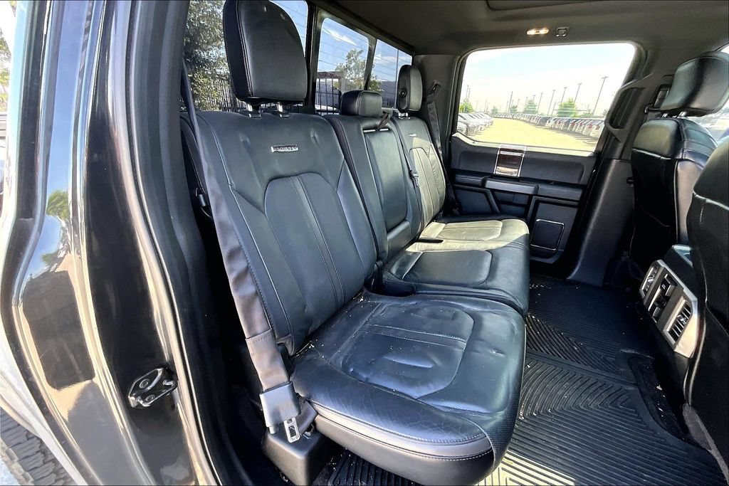 Used 2015 Ford F150 Platinum w/ Equipment Group 701A Luxury AWD/4WD image 33