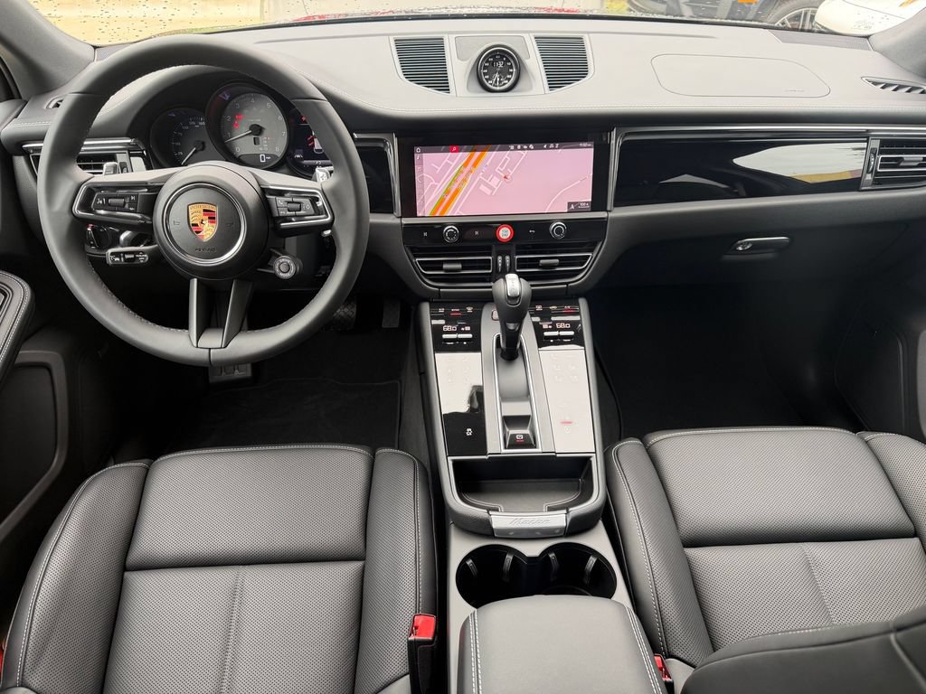 New 2026 Porsche Macan S AWD/4WD image 32