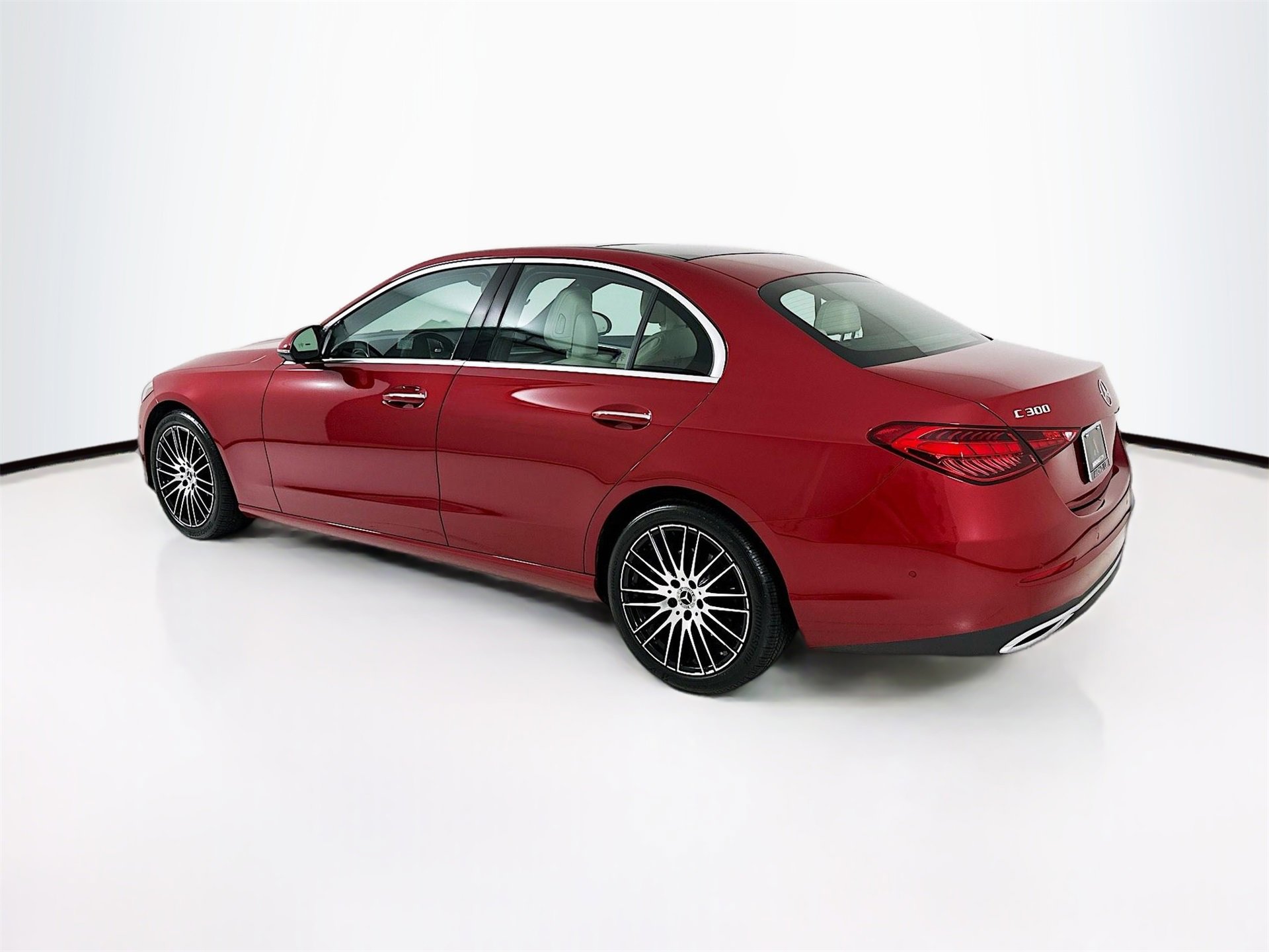 Used 2025 Mercedes-Benz C 300 Sedan image 6