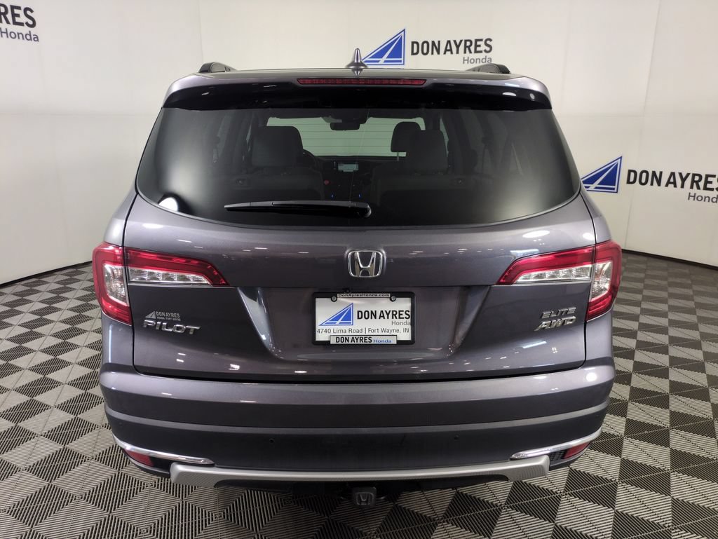 Used 2019 Honda Pilot Elite image 4