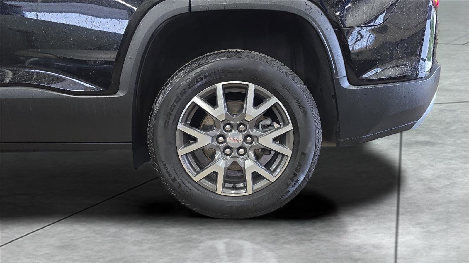 Used 2023 GMC Acadia SLE w/ Driver Convenience Package AWD/4WD image 30