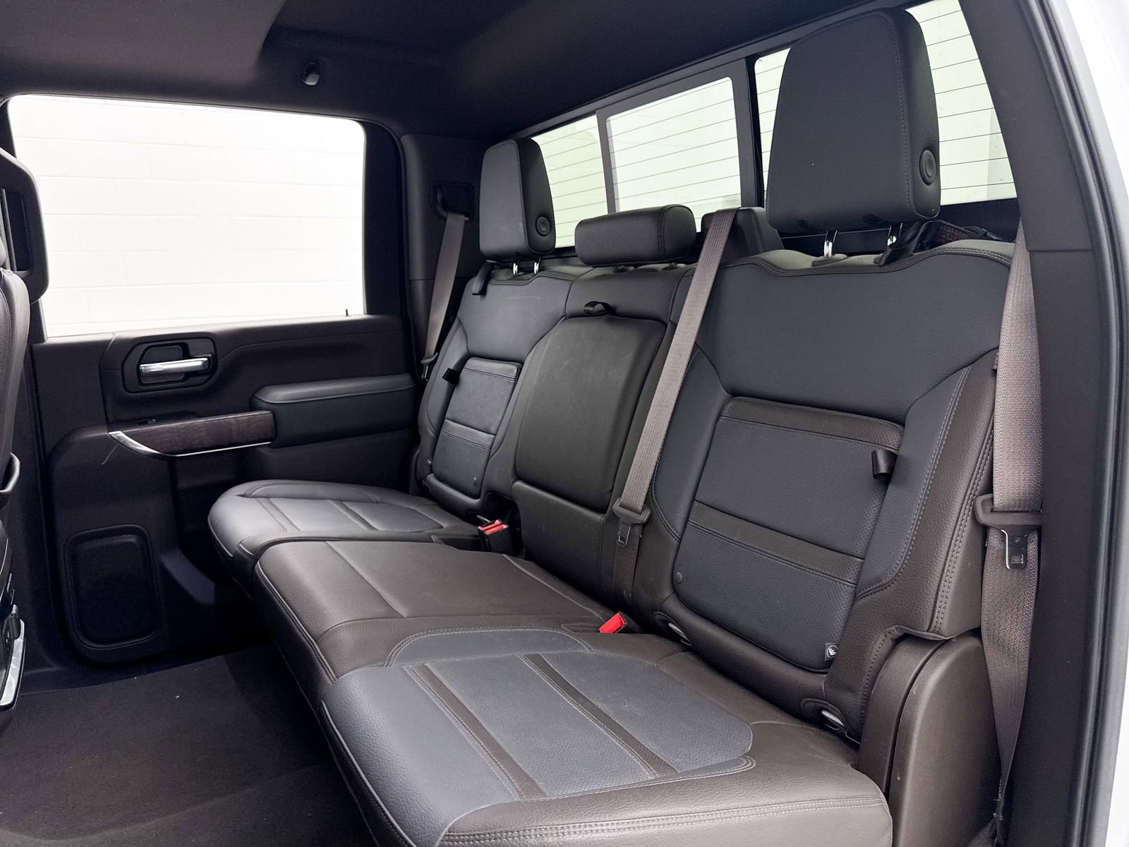 Used 2020 GMC Sierra 2500 Denali w/ Denali Ultimate Package image 30