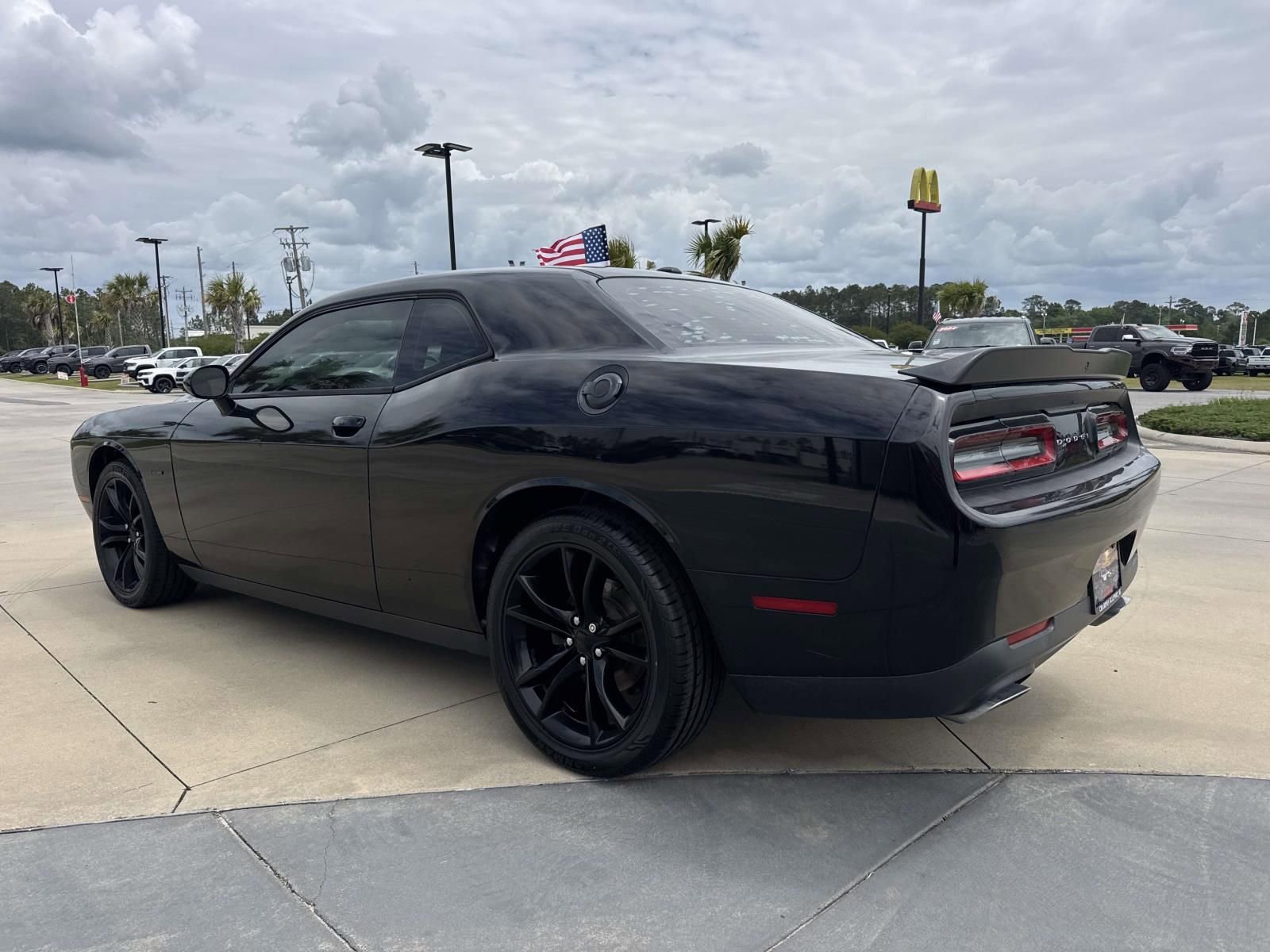Used 2016 Dodge Challenger R/T w/ Blacktop Package RWD image 5