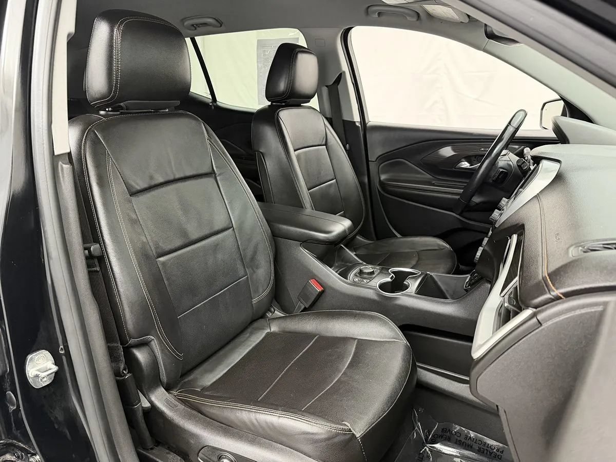 Used 2021 GMC Terrain SLT w/ Infotainment Package II FWD image 29