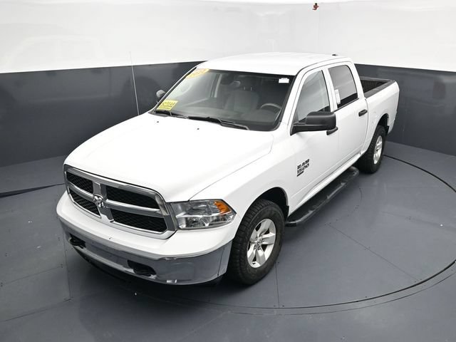 Used 2022 RAM 1500 Classic SLT AWD/4WD image 42