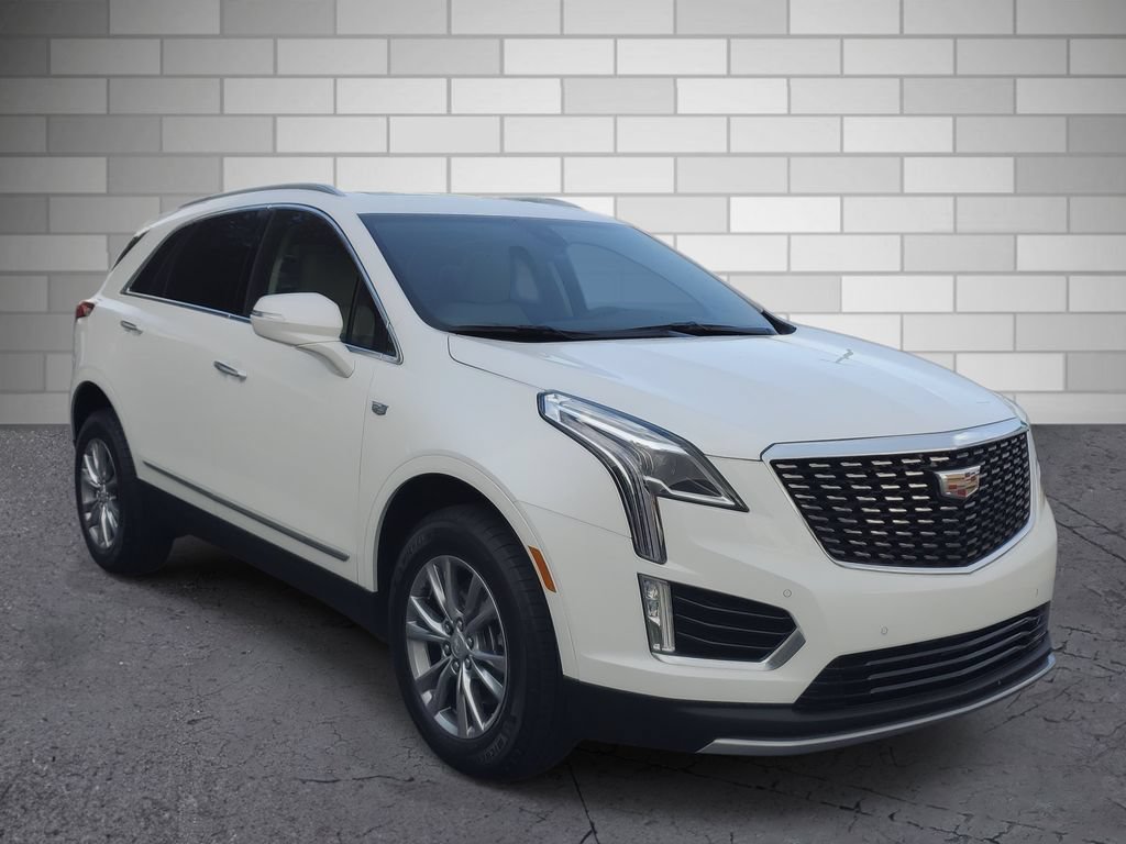 Certified 2023 Cadillac XT5 Premium Luxury w/ LPO, Premium Carpet Package FWD image 7