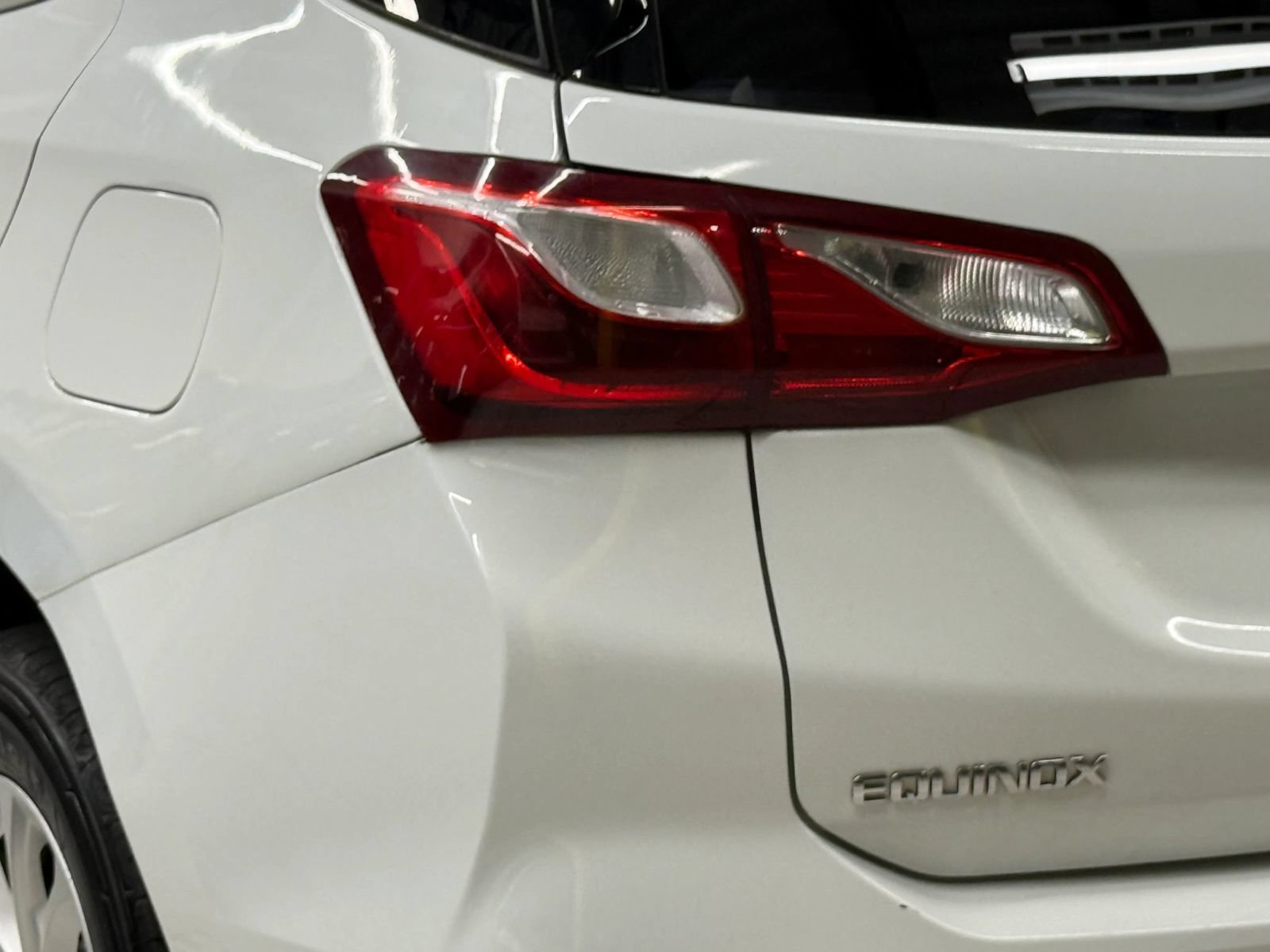 Used 2019 Chevrolet Equinox LT AWD/4WD image 12