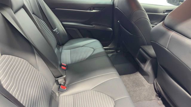 Used 2022 Toyota Camry SE w/ Convenience Package image 16