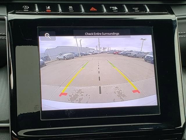 Used 2024 Jeep Grand Cherokee Altitude image 25