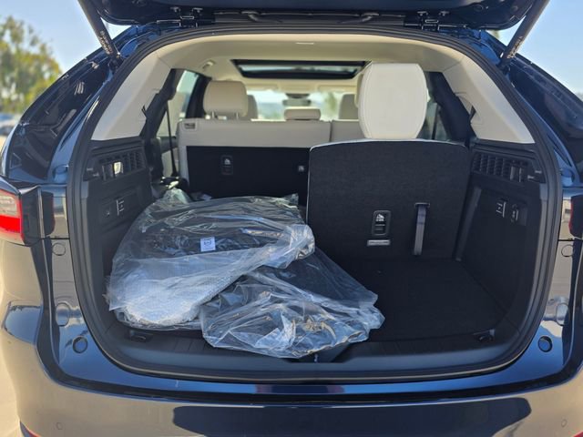 New 2026 MAZDA CX-90 Plug-In Hybrid w/ Premium Plus image 11