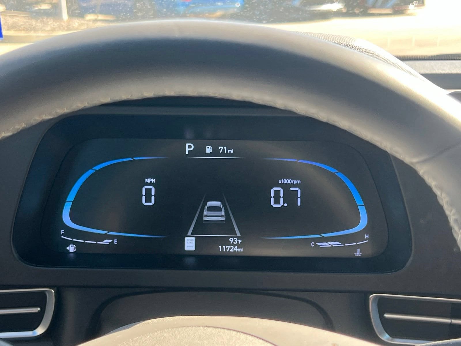 Certified 2025 Hyundai Elantra Sport FWD image 29