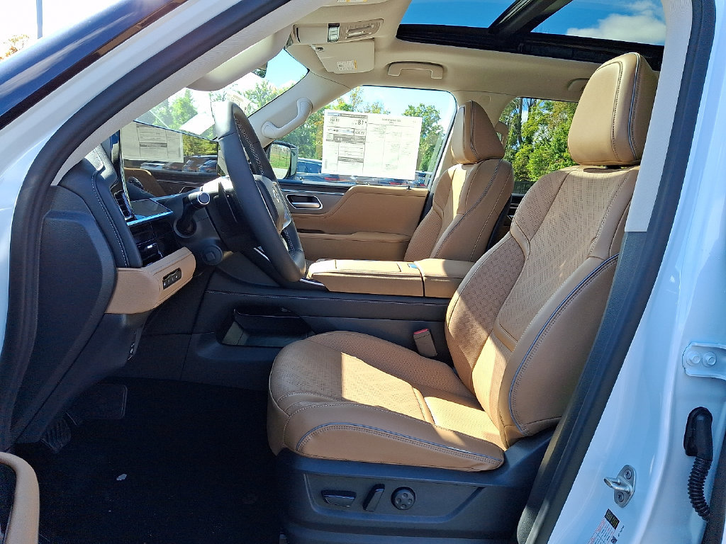 New 2027 INFINITI QX80 Luxe RWD image 10