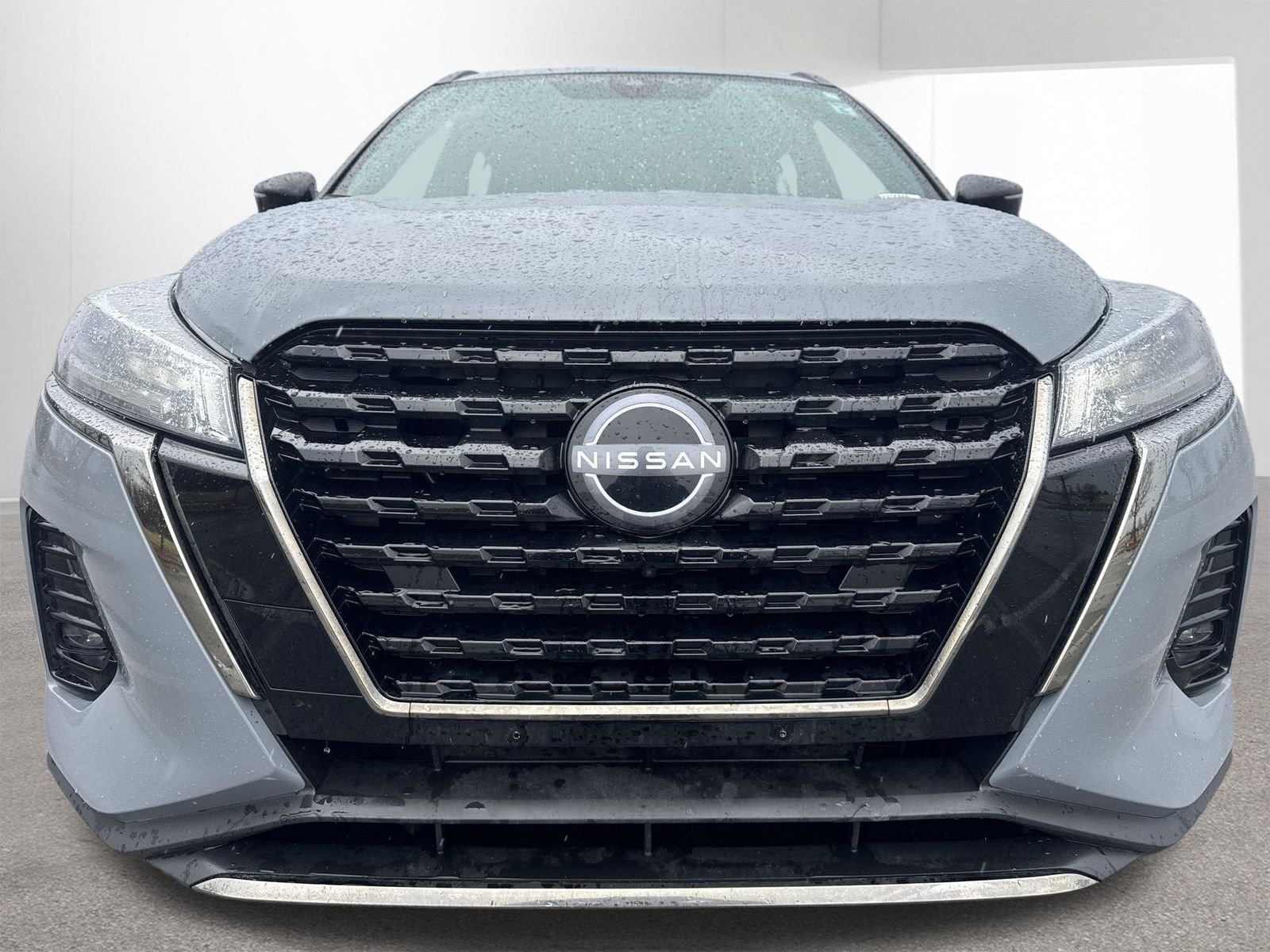 Used 2023 Nissan Kicks SR w/ SR Premium Package image 38