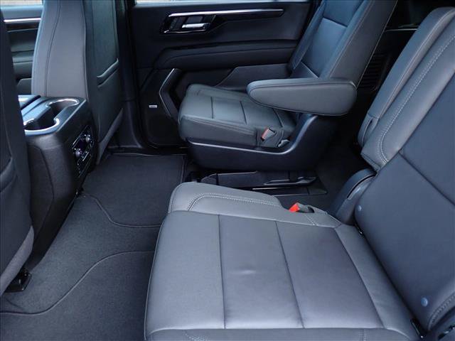 New 2026 Chevrolet Suburban LT w/ Comfort Package AWD/4WD image 11