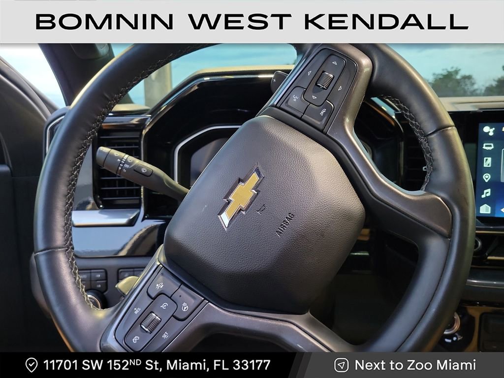 Used 2024 Chevrolet Silverado 1500 High Country image 14