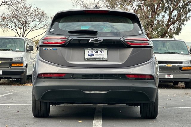 Used 2022 Chevrolet Bolt LT w/ Infotainment Package image 5