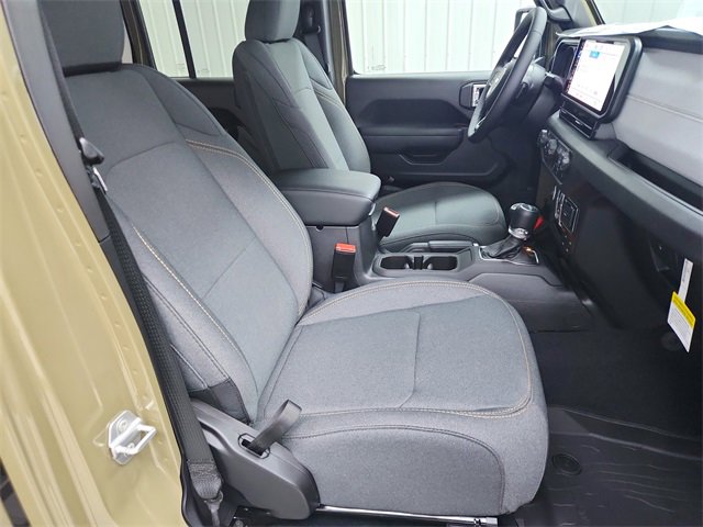 New 2025 Jeep Gladiator Sport image 33