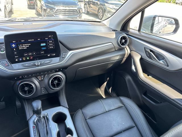 Used 2024 Chevrolet Blazer LT FWD image 19