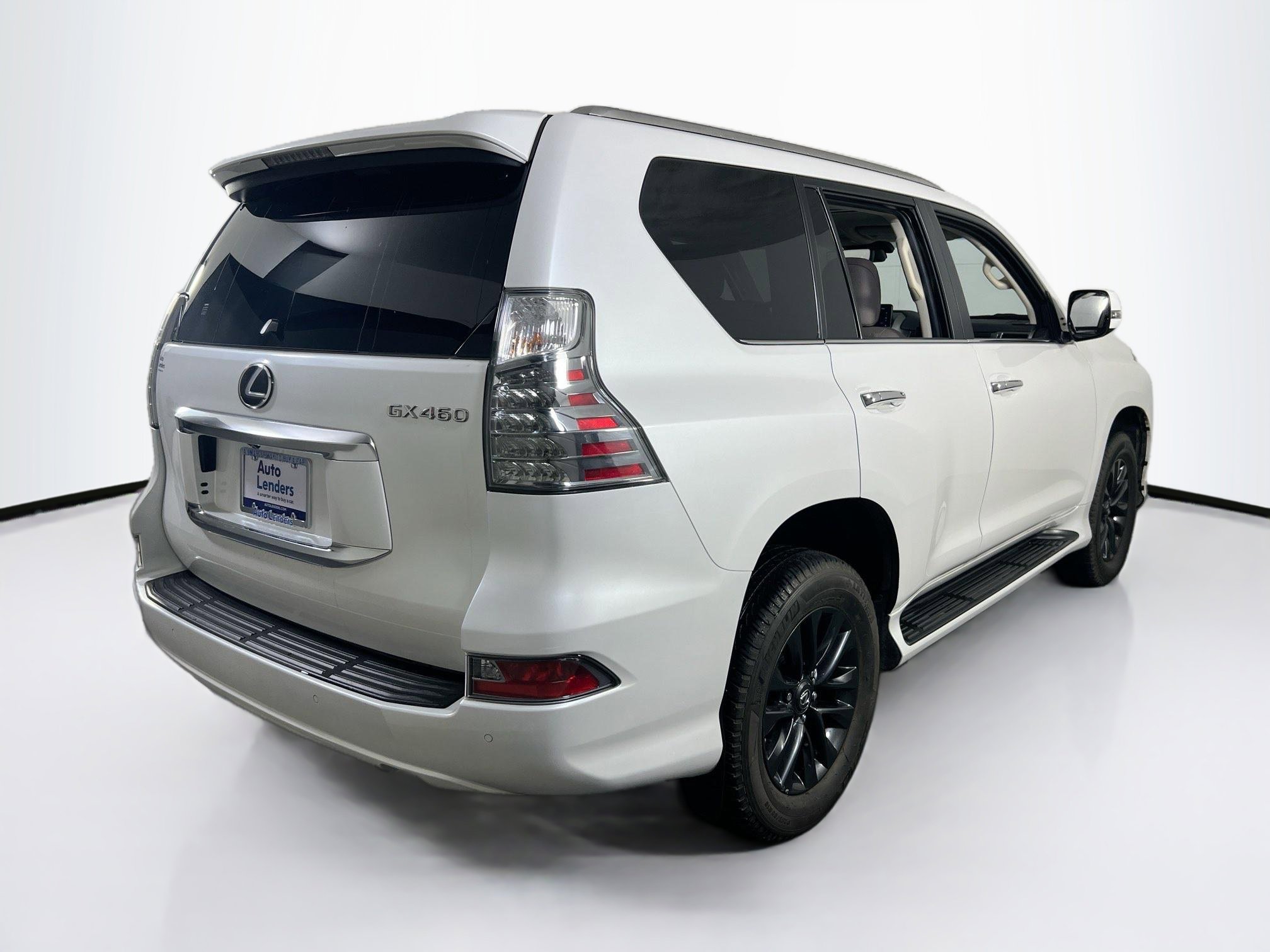 Used 2023 Lexus GX 460 Premium w/ Premium Plus Package image 5