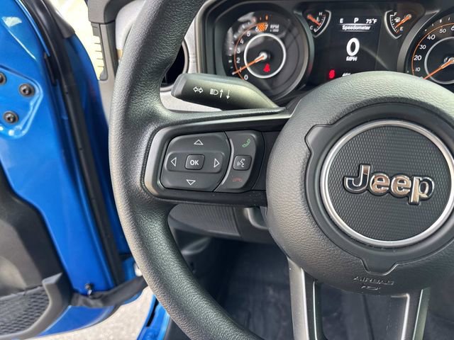 Used 2025 Jeep Wrangler Sport image 25