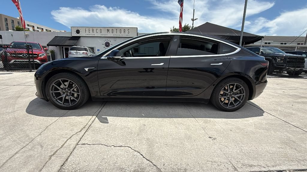 Used 2019 Tesla Model 3 Mid Range RWD image 11