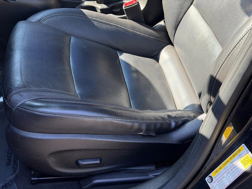 Used 2014 Chevrolet Cruze LT w/ RS Package FWD image 21