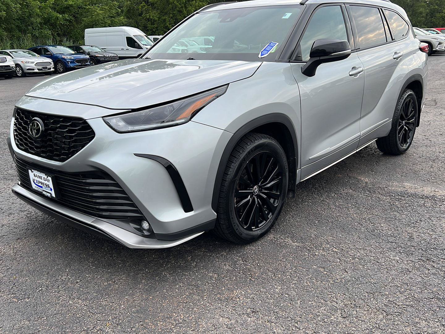 Used 2023 Toyota Highlander XSE AWD/4WD image 20