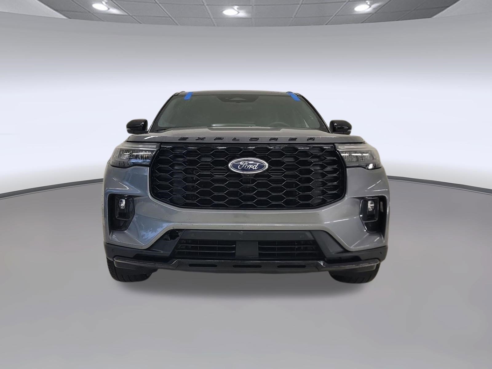 Used 2025 Ford Explorer ST-Line w/ ST-Line Street Pack AWD/4WD image 6
