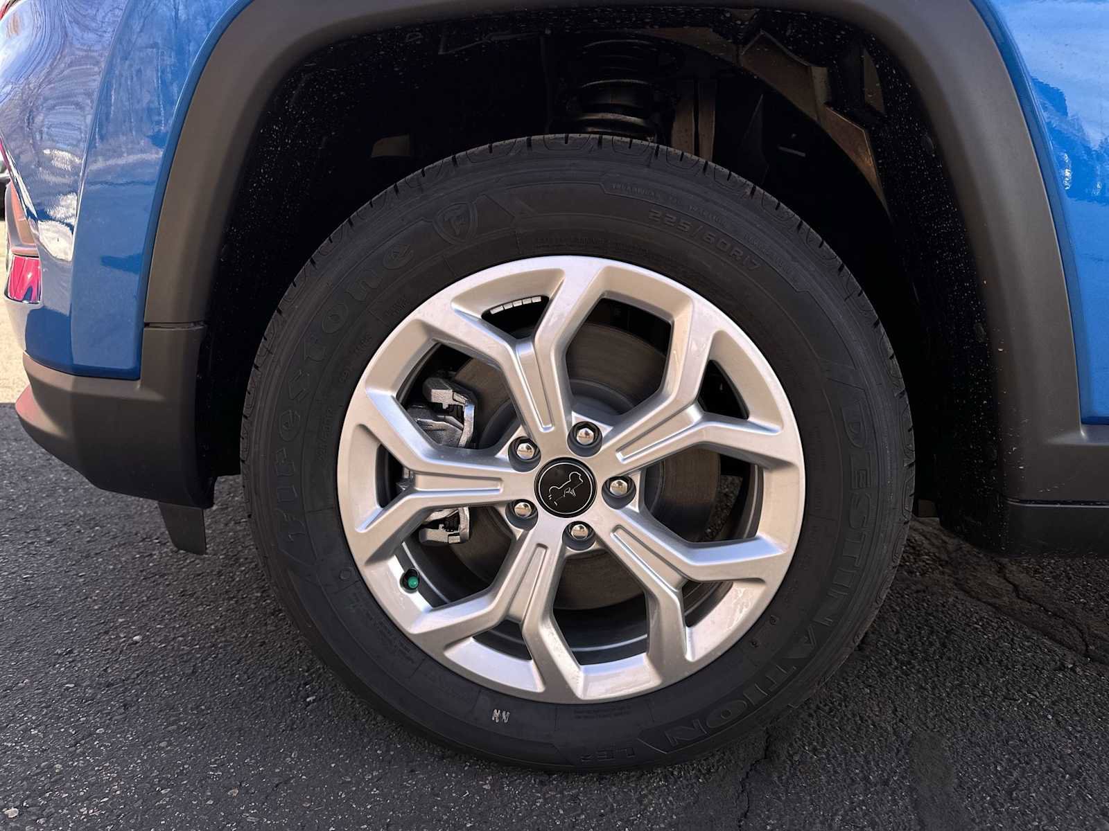 New 2026 Jeep Compass Latitude image 17