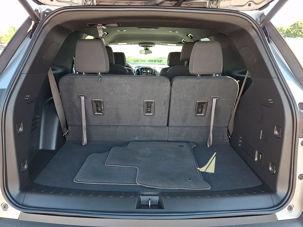 Used 2023 Chevrolet Traverse LT AWD/4WD image 31