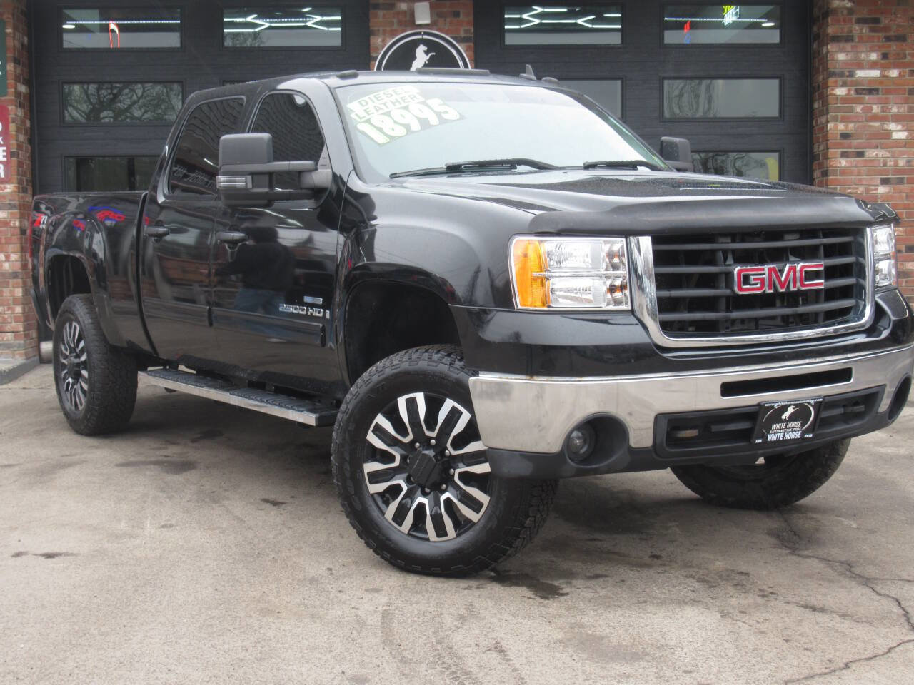 Used 2007 GMC Sierra 2500 SLT w/ Entertainment Package image 1