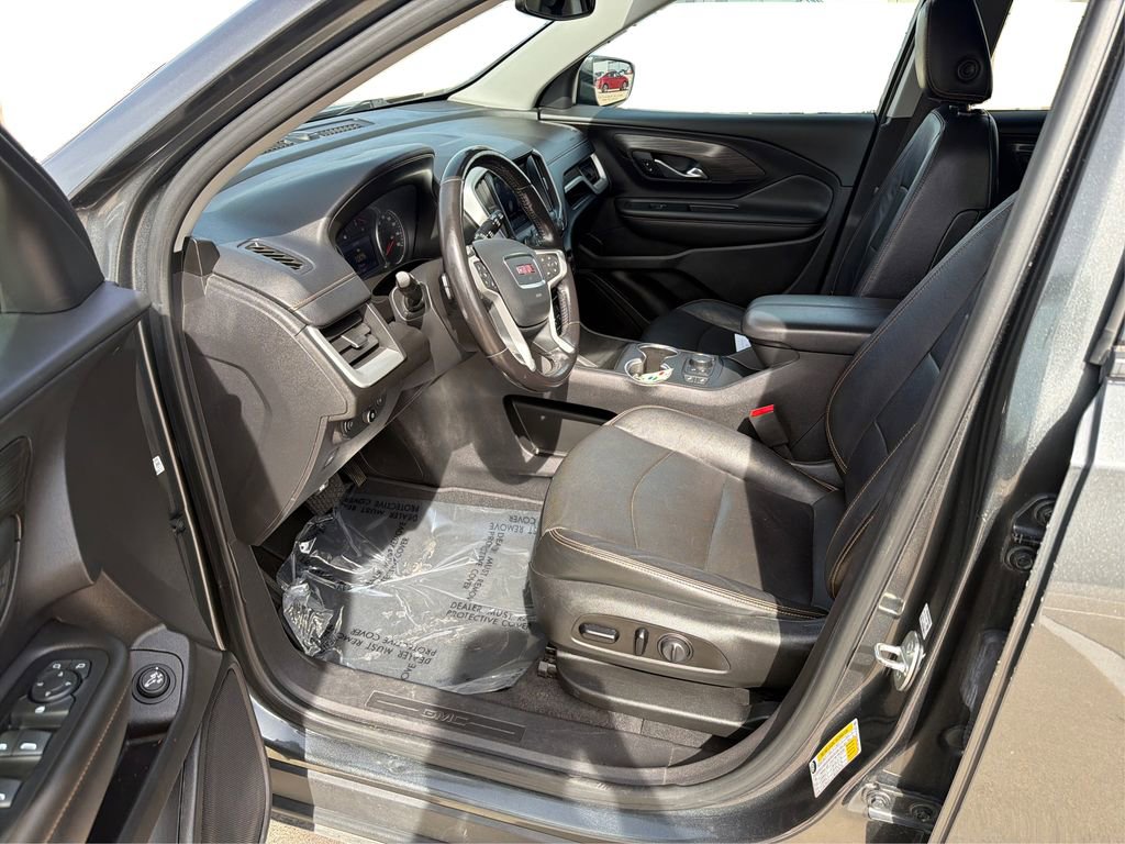 Used 2021 GMC Terrain SLT image 10
