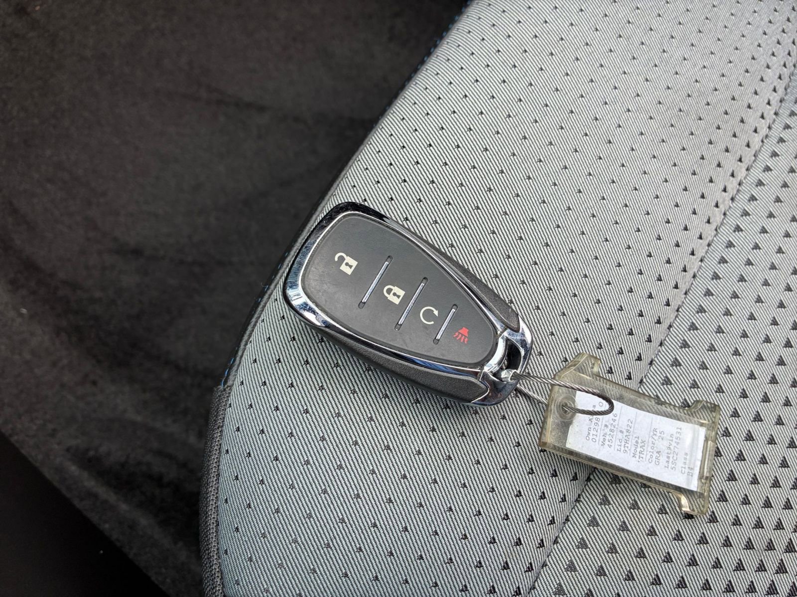 Used 2025 Chevrolet Trax LT w/ LT Convenience Package FWD image 21