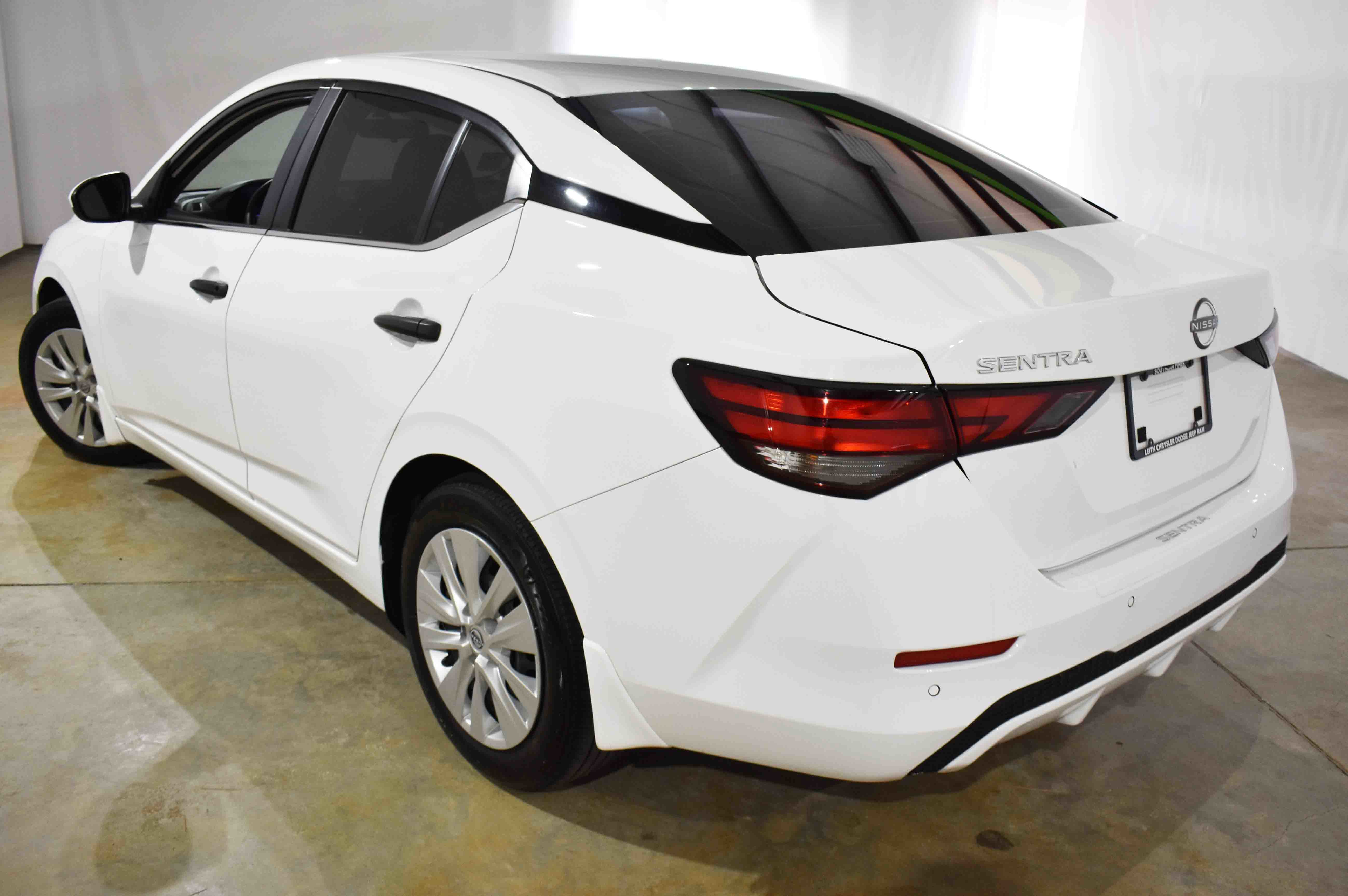 Used 2024 Nissan Sentra S image 7