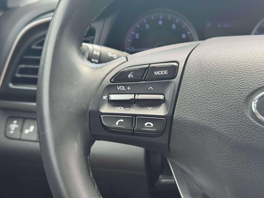 Used 2020 Hyundai Elantra Value Edition w/ Cargo Package (C1) FWD image 21