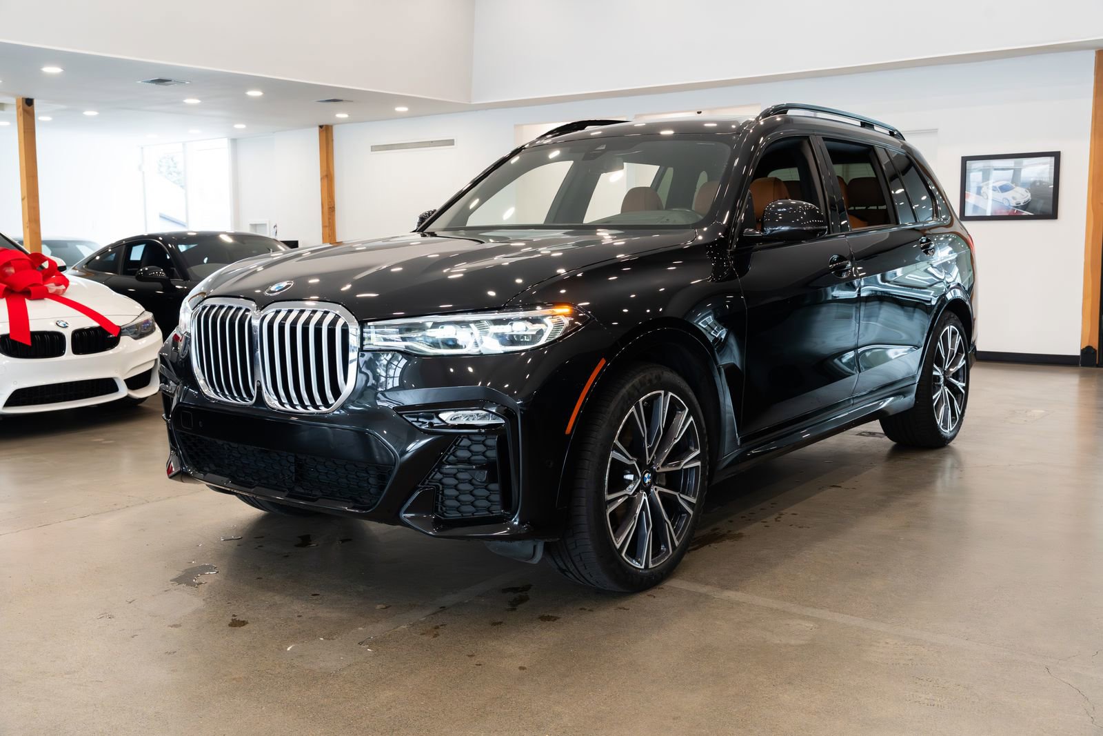 Used 2022 BMW X7 xDrive40i w/ M Sport Package image 29