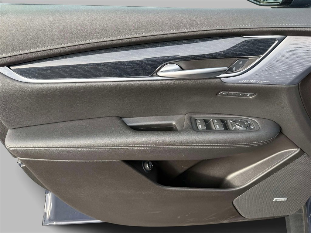 Used 2025 Cadillac XT5 Premium Luxury image 20