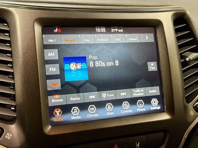 Used 2021 Jeep Cherokee Trailhawk w/ Comfort/Convenience Group image 16